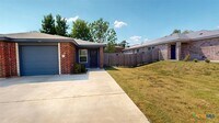 Building Photo - 1608 Tejas Trail