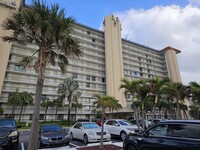 Building Photo - 10680 S Ocean Dr