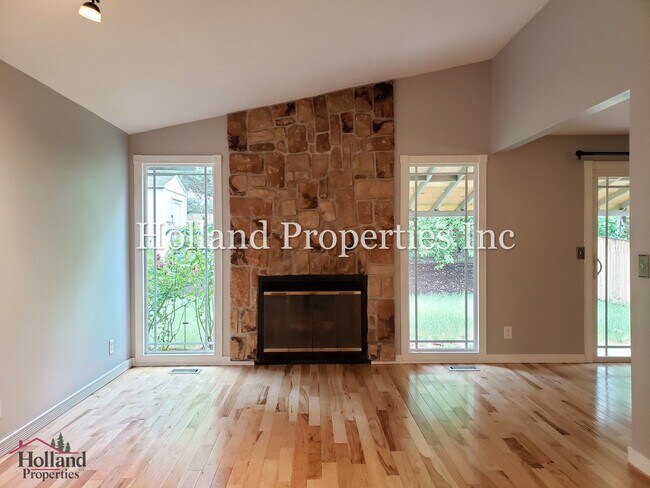Building Photo - 20320 SW Clarion St