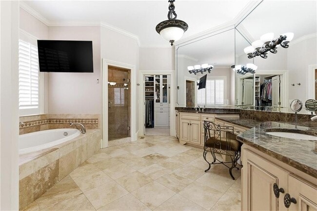 Building Photo - 6335 Howell Cobb Ct