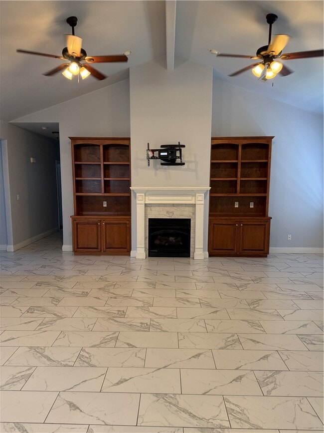 Building Photo - 311 Wilson Dr