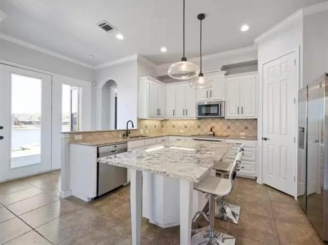 Building Photo - 15152 Wild Duck Way