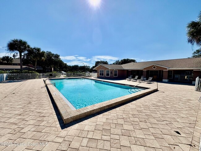 Building Photo - 1821 Long Iron Dr