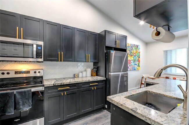 Building Photo - 14014 SW 91st Terrace