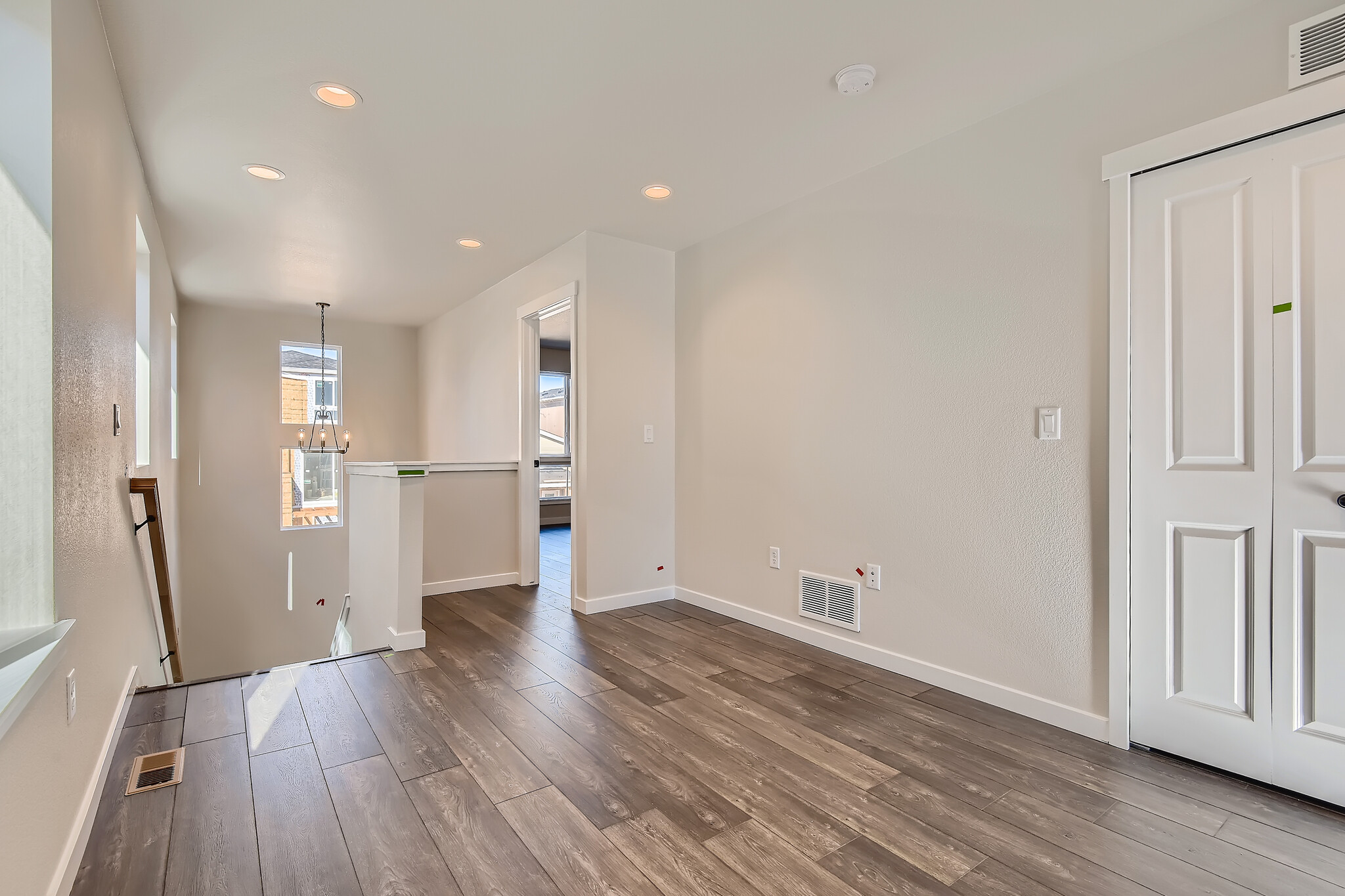 Building Photo - 6370 Mirth Ter
