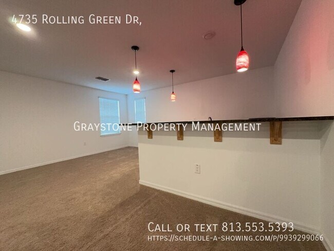 Building Photo - 4735 Rolling Green Dr