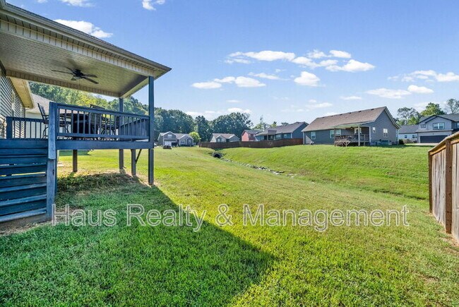 Building Photo - 314 Lugano Ln