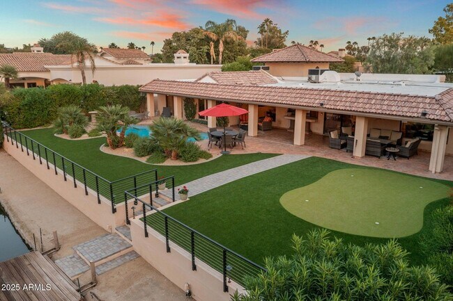 Building Photo - 7620 E Vía Del Placito