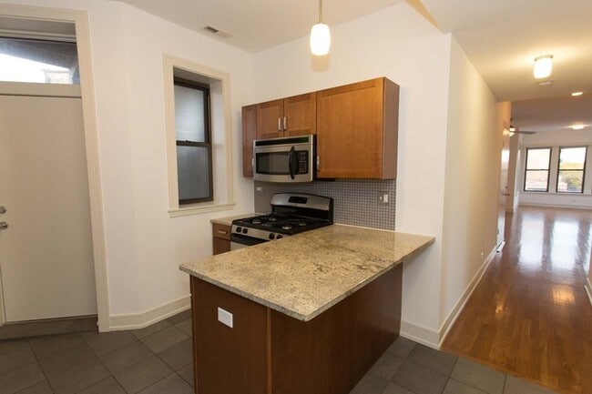 Floorplan - 5234-5244 S. Ingleside Avenue