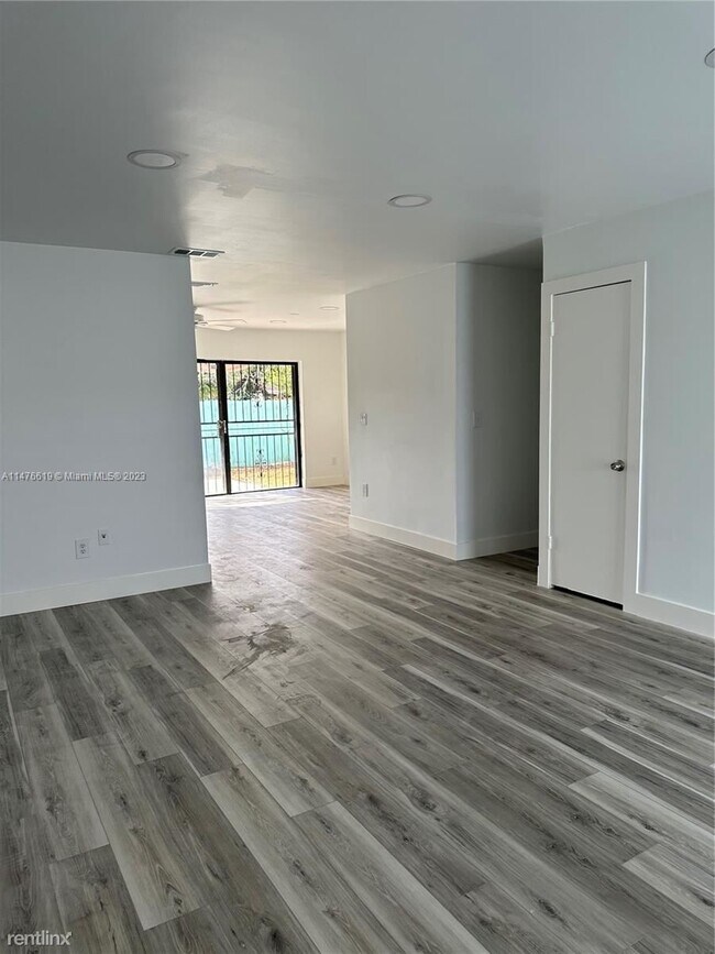 Building Photo - 3 br, 2 bath House - 15348 SW 70th Ln