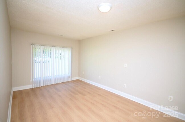 Building Photo - 3710 Burntwood Ct