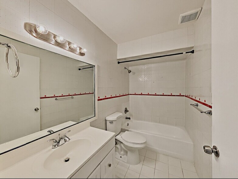 Building Photo - 14523 SW 106th Terrace
