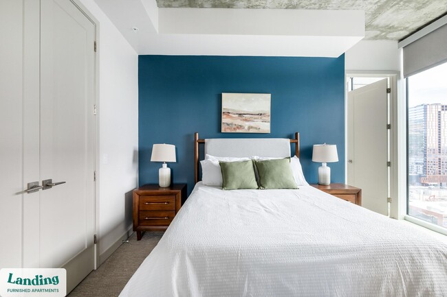 Building Photo - 151 S State St