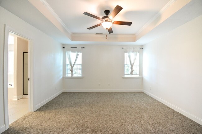 Building Photo - Beautiful 3 Bedroom + Flex Room in Gated Community of Mimosa Bay