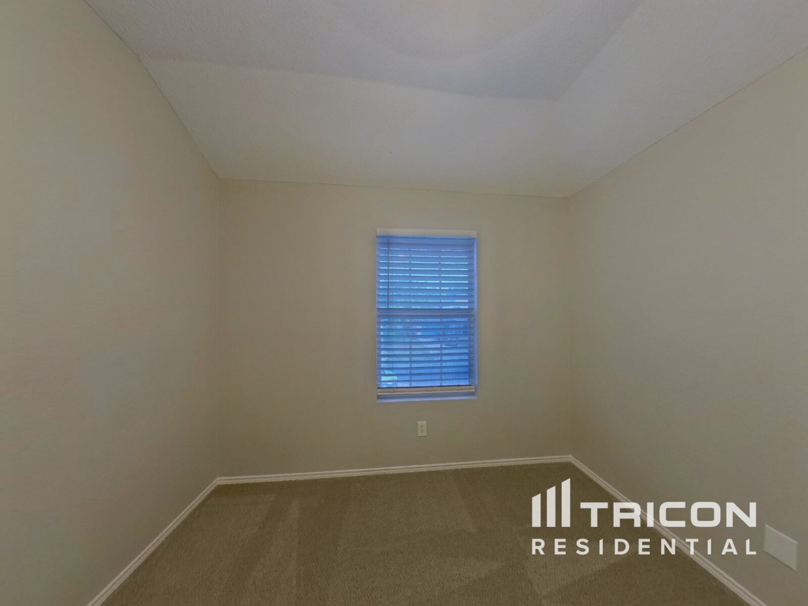 Building Photo - 300 Westbrook Dr