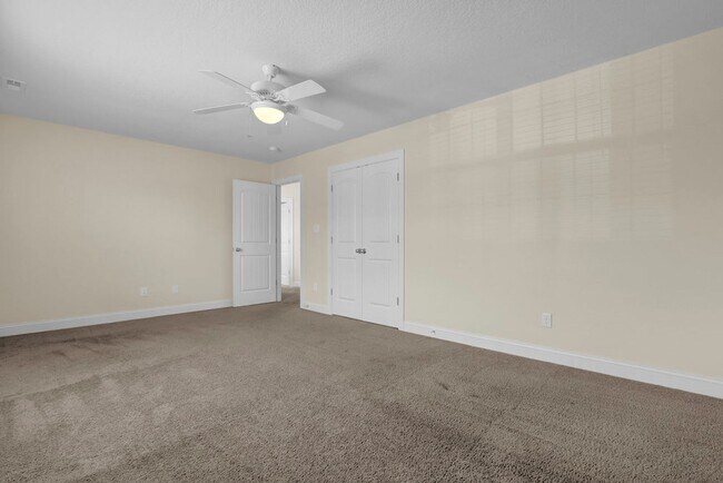 Building Photo - 427 Worsley Wy