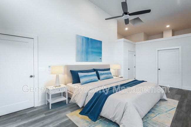 Building Photo - 1893 S Watkins St