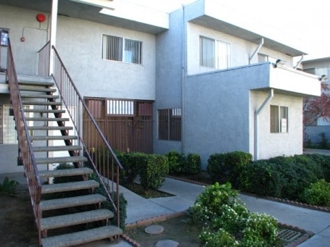 Windsong Village - Sunshine Apartments