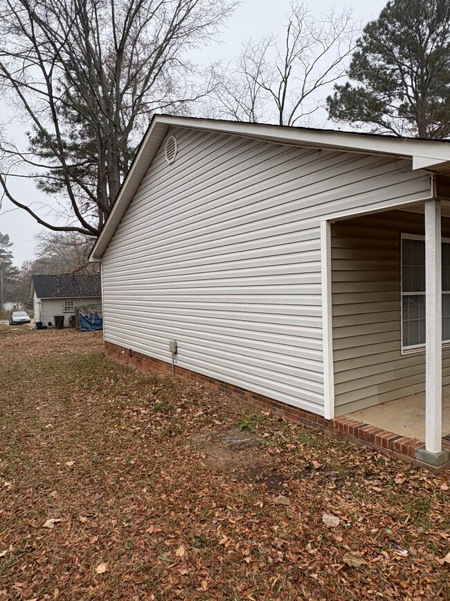 Building Photo - 202 A Galilean Rd.