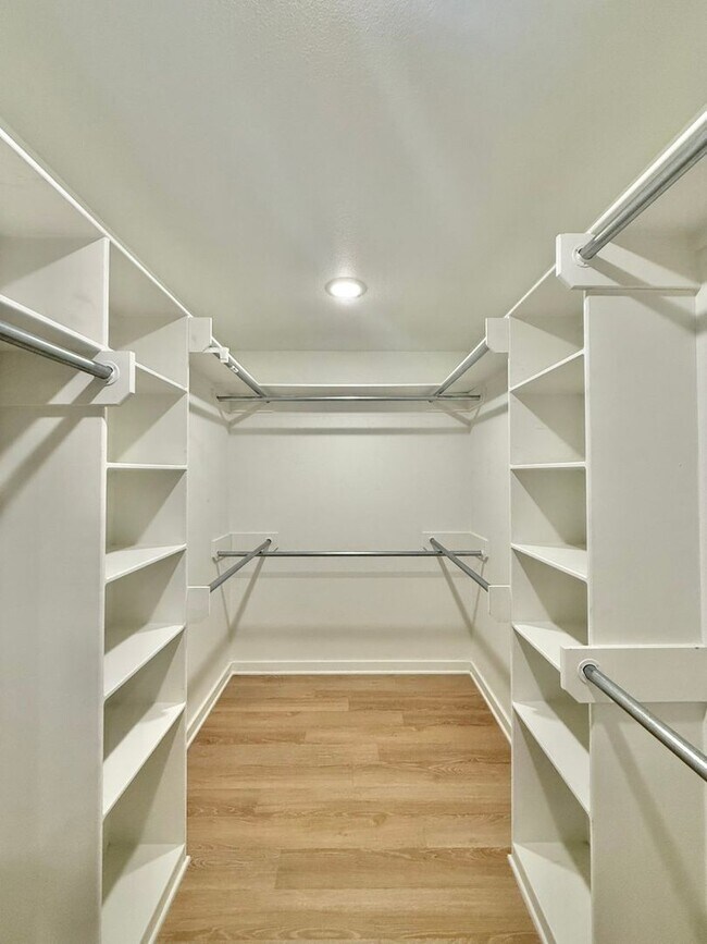 Building Photo - 4822 FM 346