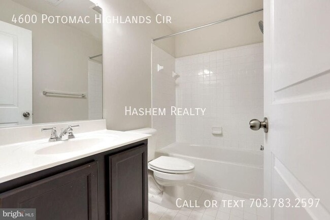 Building Photo - 4600 Potomac Highlands Cir