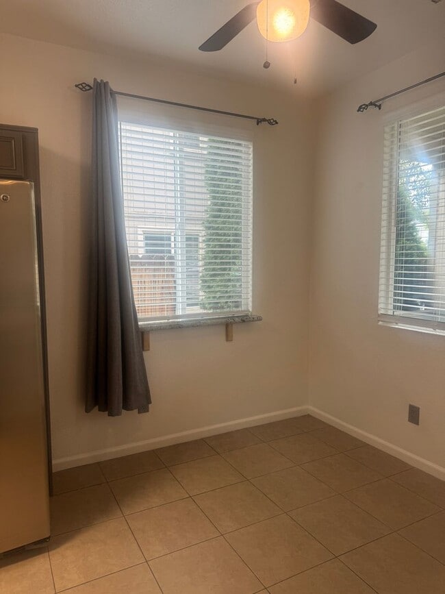Building Photo - Beautiful and Spacious NW Reno Home