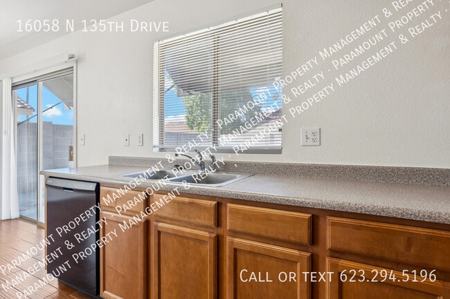 Building Photo - 16058 N 135th Dr