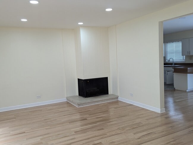 Building Photo - 94 Jf Kennedy Blvd