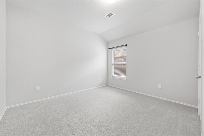 Building Photo - 20706 Southern Wds Blvd