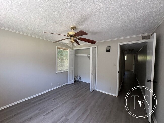 Building Photo - 524 Arnall Dr