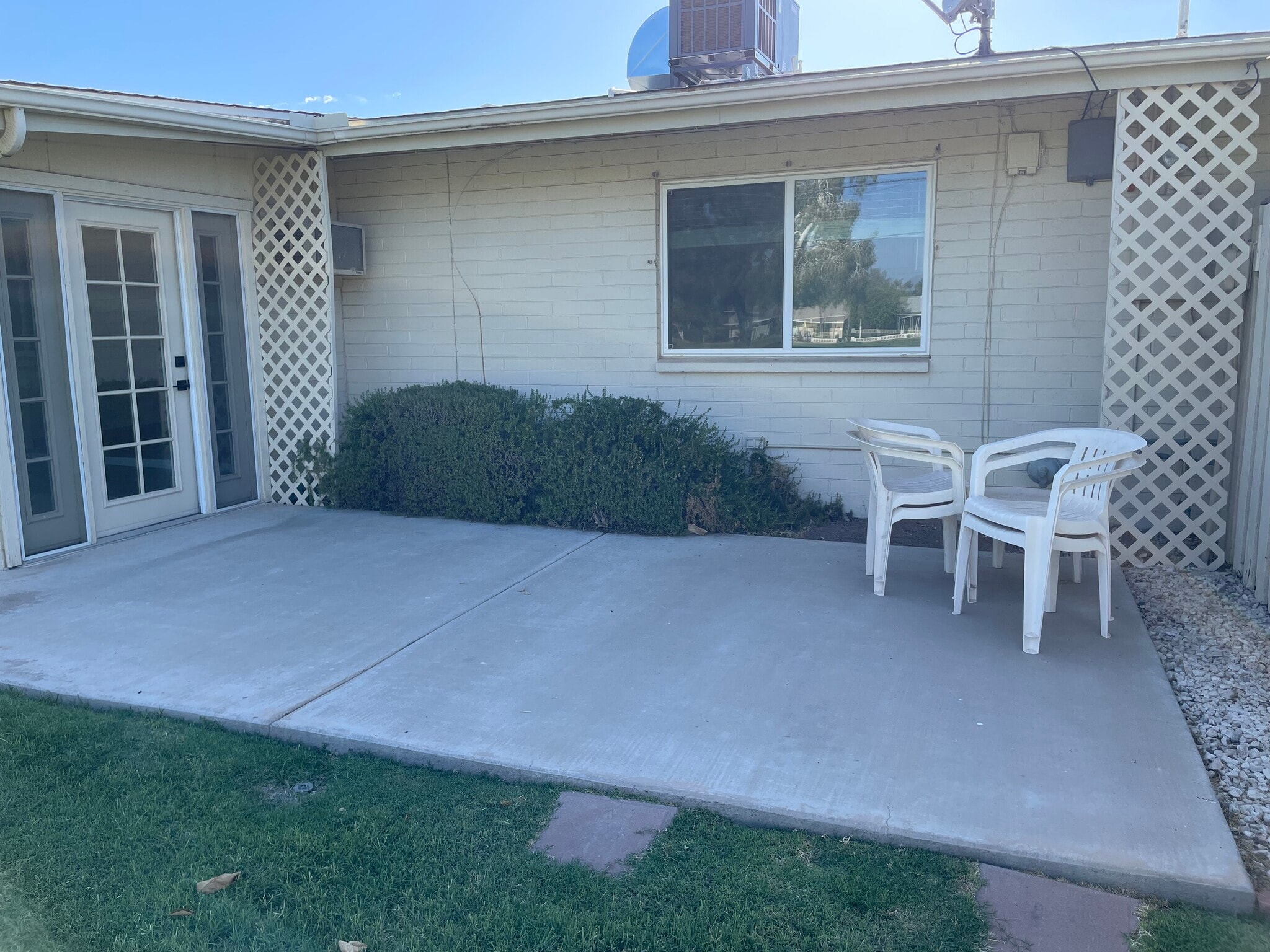 Building Photo - 11227 N Coggins Dr