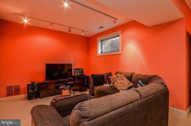 Building Photo - 7806 Fox Gate Ct