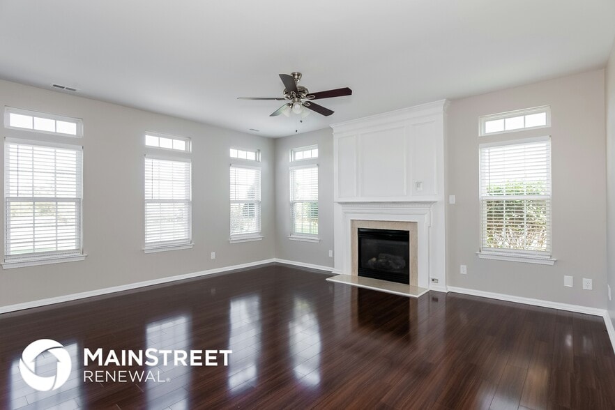 Building Photo - 11509 Planters Estates Dr