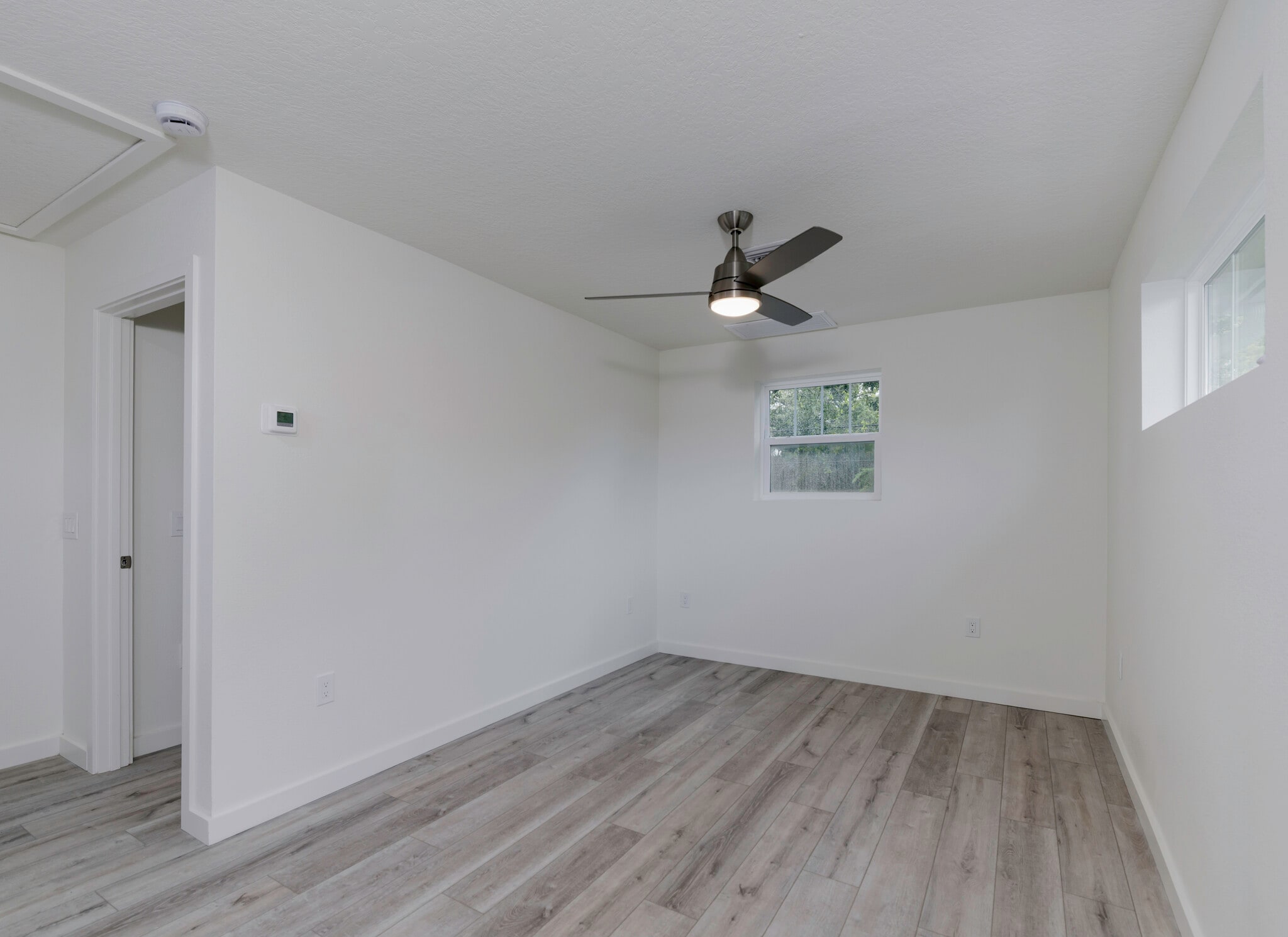 open dining/living room - 2735 4th Ave S