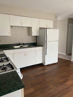 Building Photo - 4517 State St