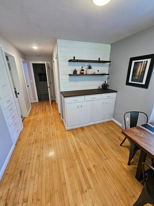 Building Photo - Target Range Single Family Home - 3bdrm (+bonus), 2bath, great yard, garage.  Summer Rental
