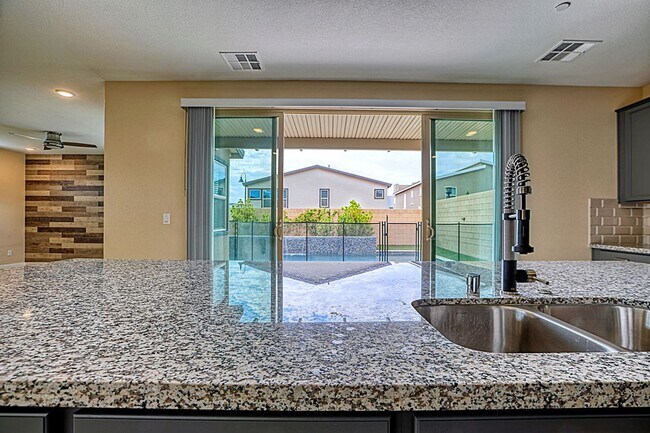 Building Photo - 3364 Caldora Ln