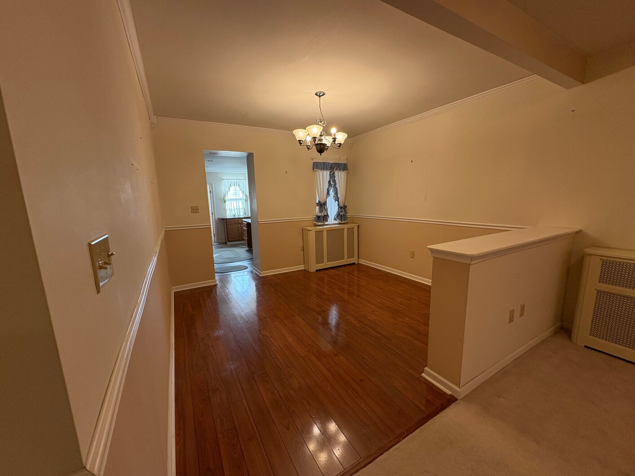 DIning room - 248 State St