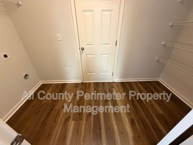 Building Photo - 316 Freeman Cir