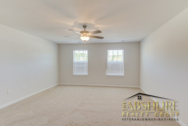 Building Photo - 52 Pink Dogwood Wy