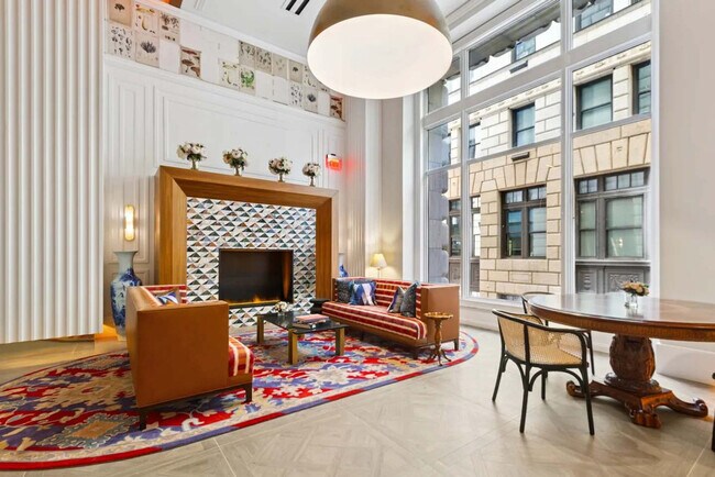 Building Photo - 1 W 4th St