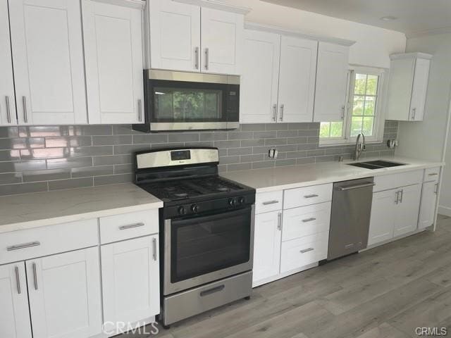 Building Photo - 12472 Woodlawn Ave