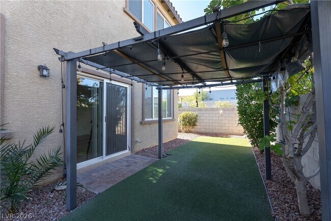 Building Photo - 1362 Bear Brook Ave