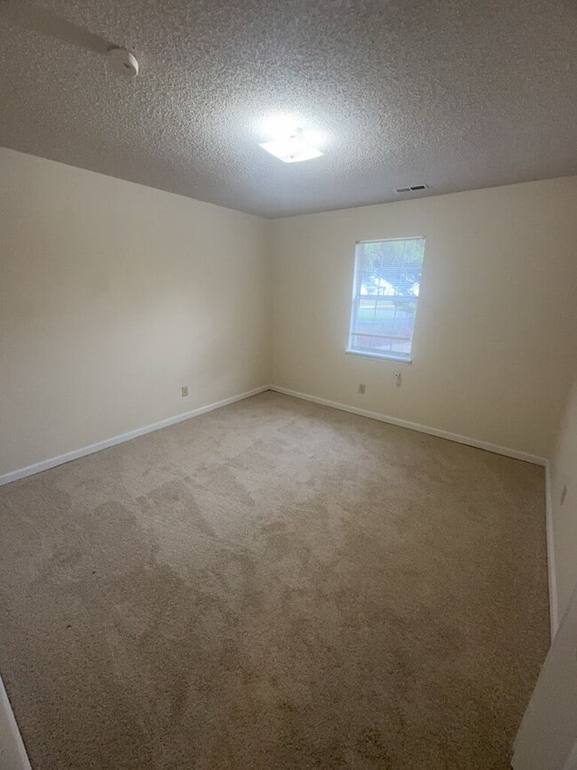 Building Photo - 1708 Wine Press Ct