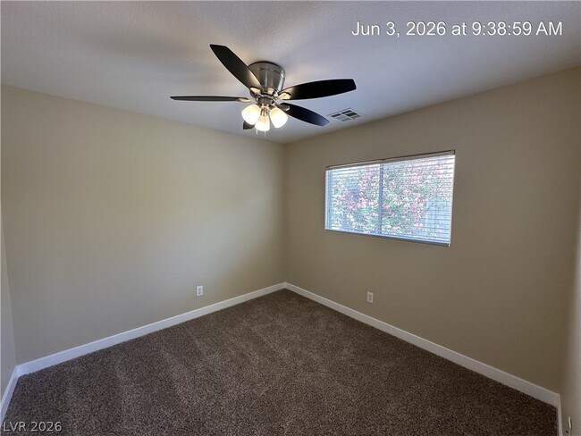 Building Photo - 9754 Splendor Sky Ave