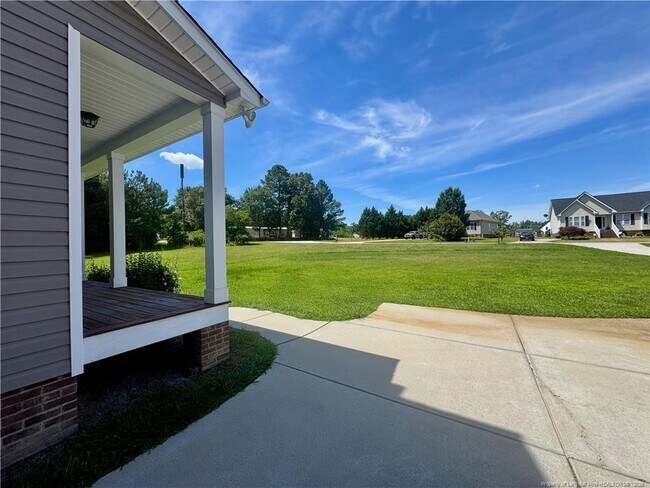 Building Photo - 20 Yelverton Ct