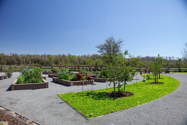 Building Photo - 13833 Behring Ave