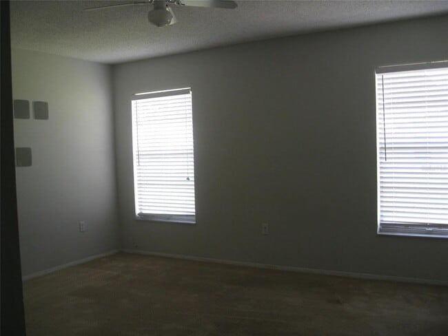 Building Photo - 10443 Manassas Cir