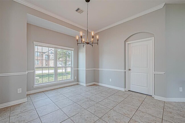 Building Photo - 30806 Academy Trace Dr