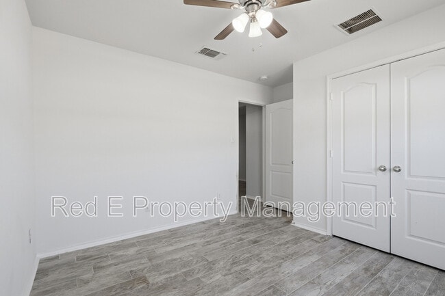 Building Photo - 1426 Cutler Bay
